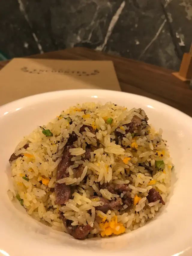 牛肋條黑松露蘆筍炒飯