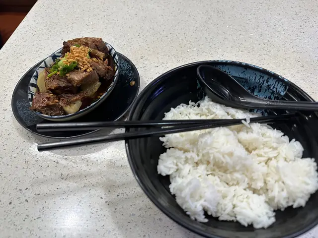 牛腩饭