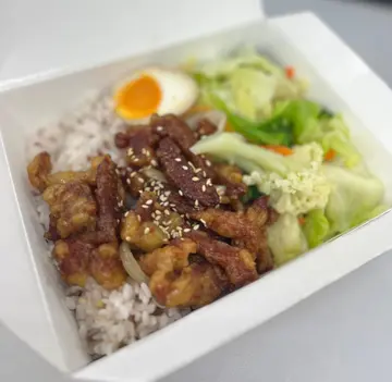 日式燒汁黑豚肉 +多菜