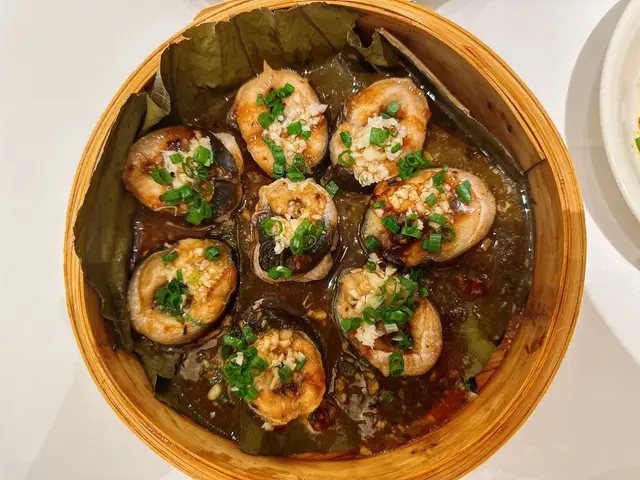 蒜蓉豆豉蒸鰻魚