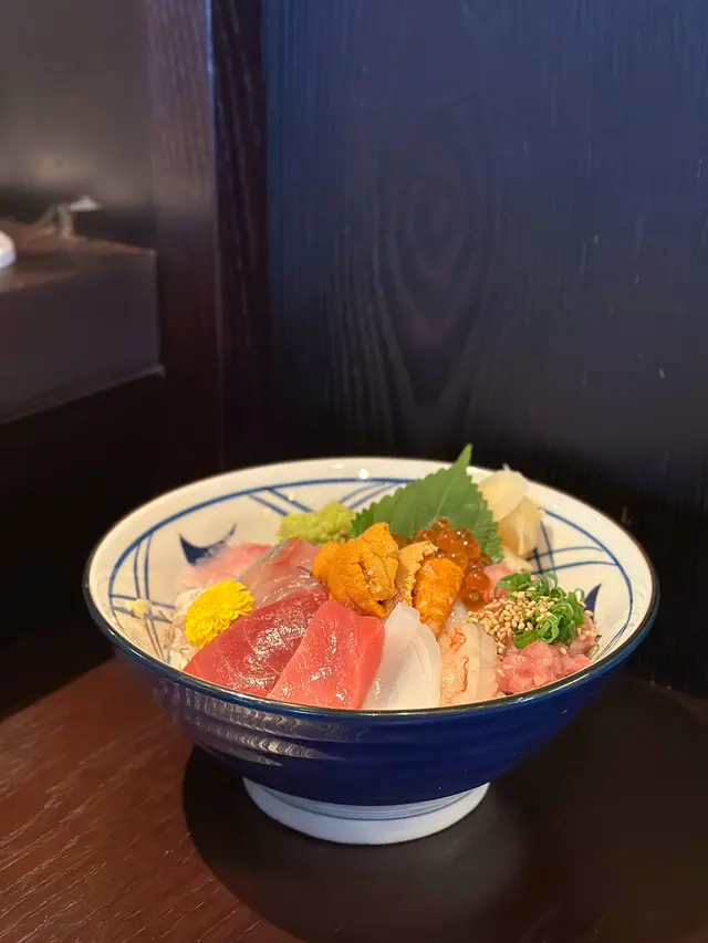 灘五郷季節刺身丼定食