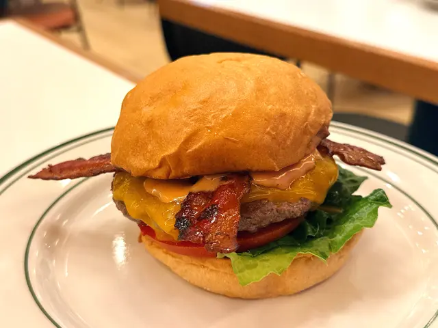 Maple Bacon Cheese Burger