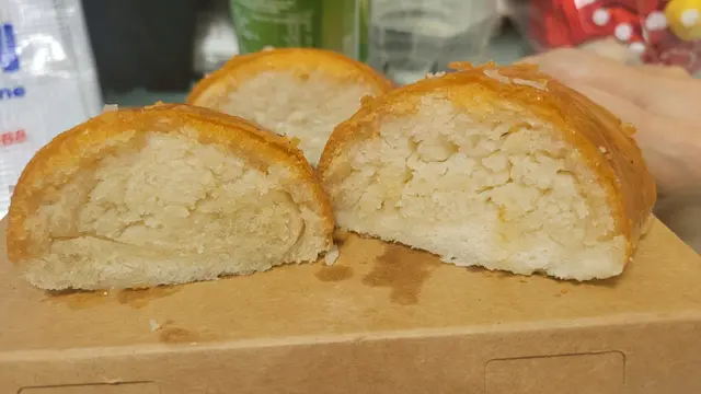 一粒星都俾多佢，我全份丟左落垃圾筒！