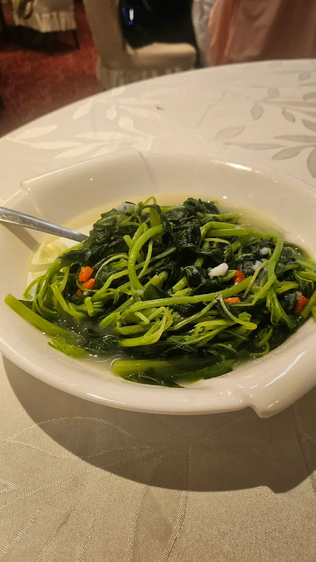 杞子米湯浸菜苗