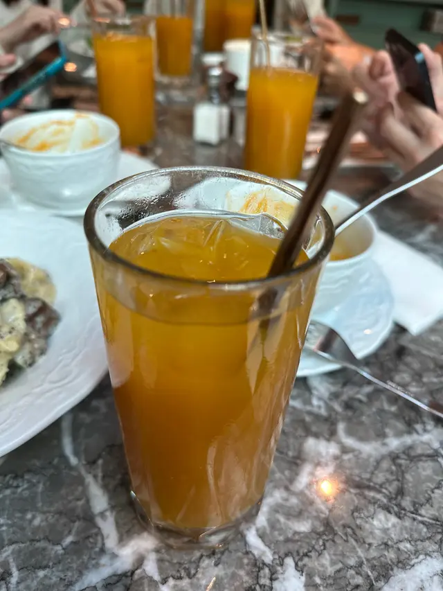 本季限定冰茶