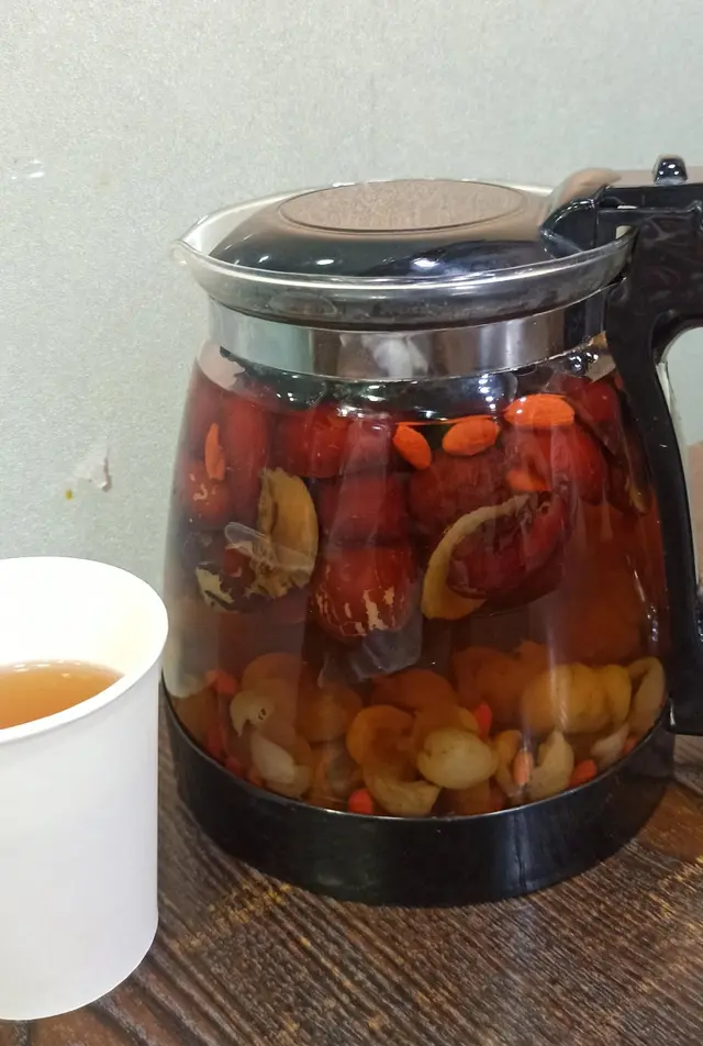 杞子紅棗圓肉