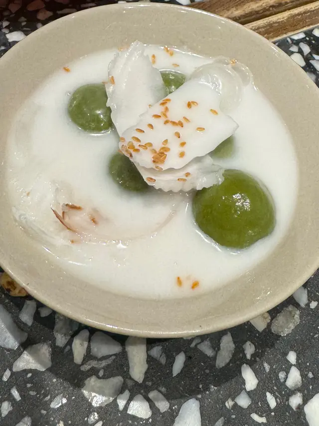 又係次次都忍唔住叫，好味過好多湯水店嘅甜品🥳