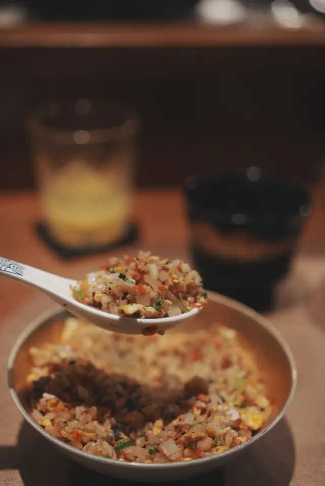 櫻花蝦黑松露炒飯