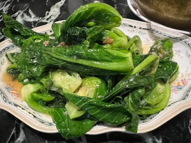 真係會食到有鹹魚幾特別好好食