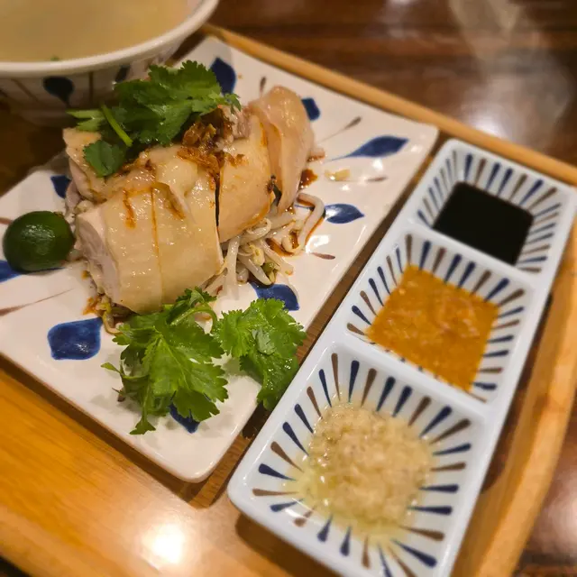 獅城芽菜走地雞飯