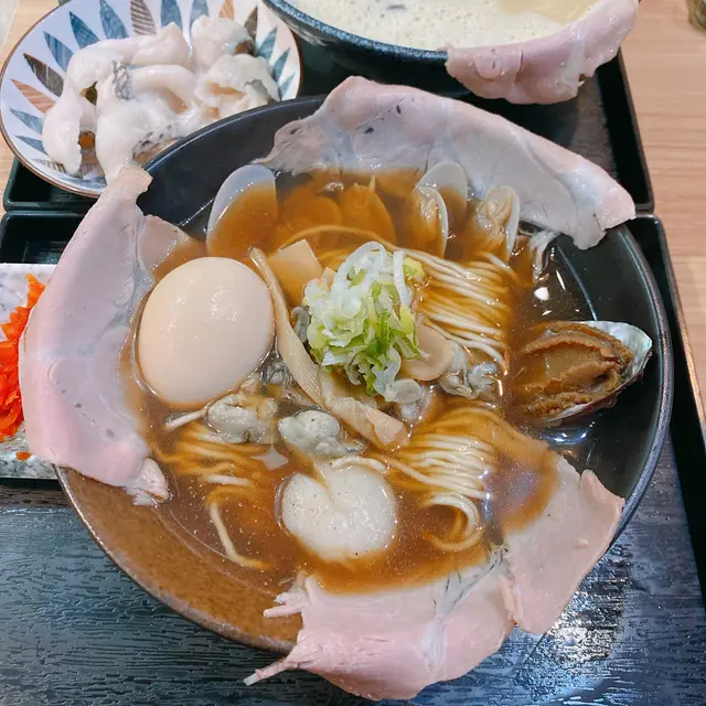 終極之多重貝汁湯拉麵