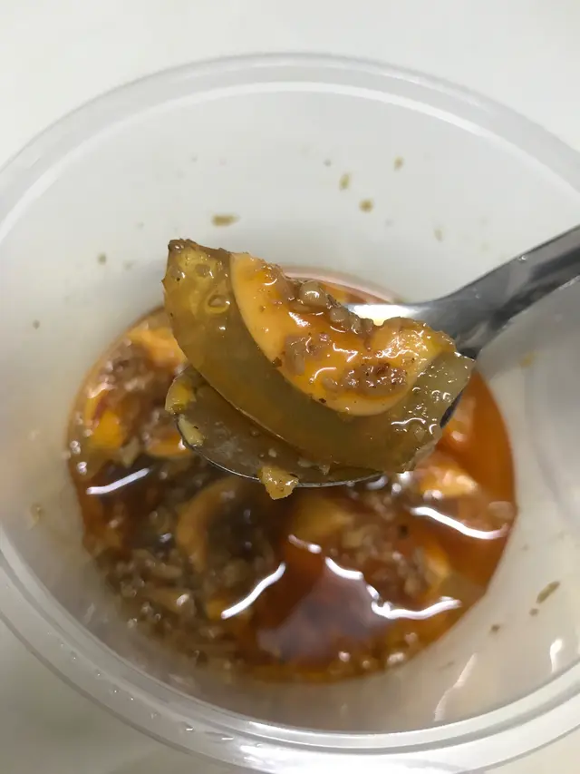 醬拌皮蛋