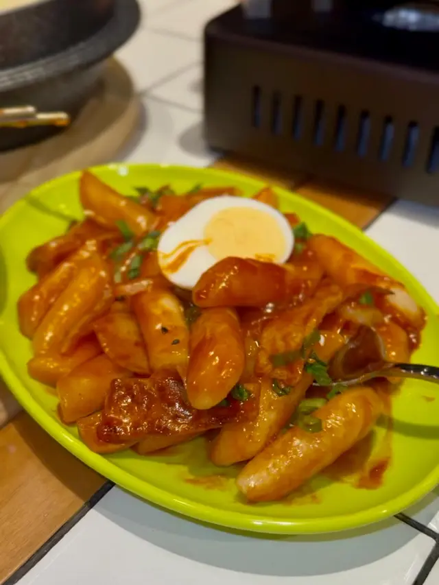 甜辣醬炒魚板年糕