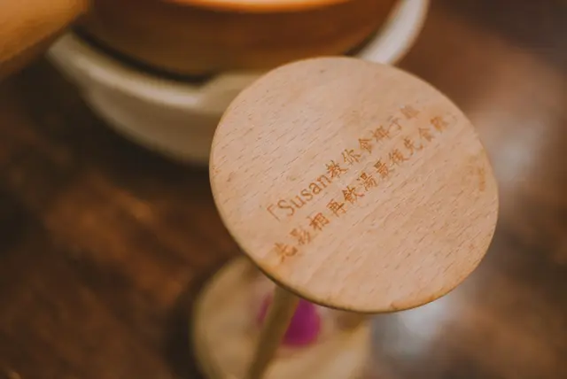 火焰醬香椰子雞窩(半隻)跟油飯