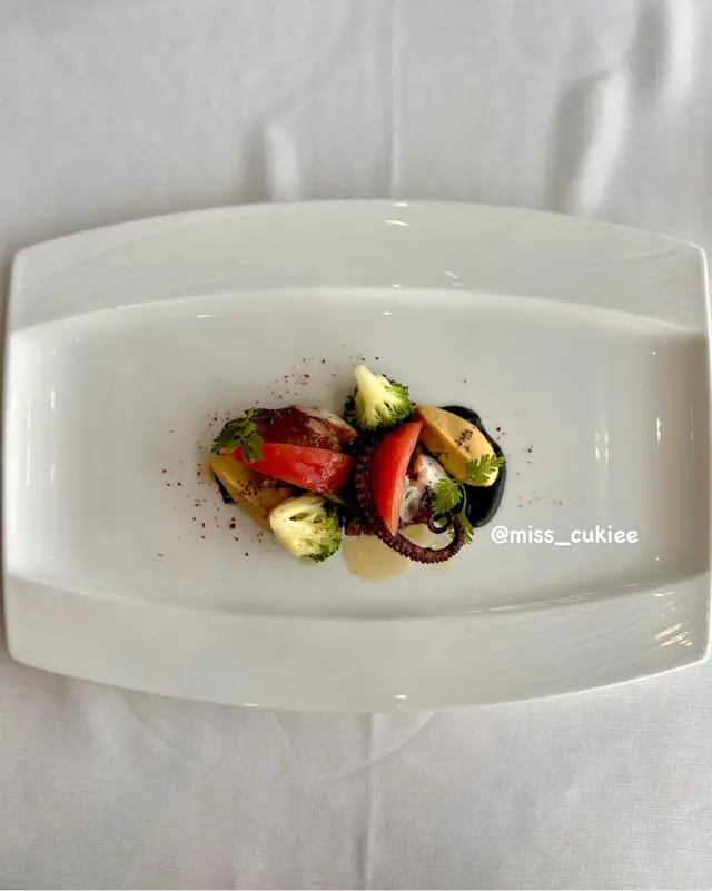 Mediterranean Octopus with Chickpeas Purée and Ink Sauce