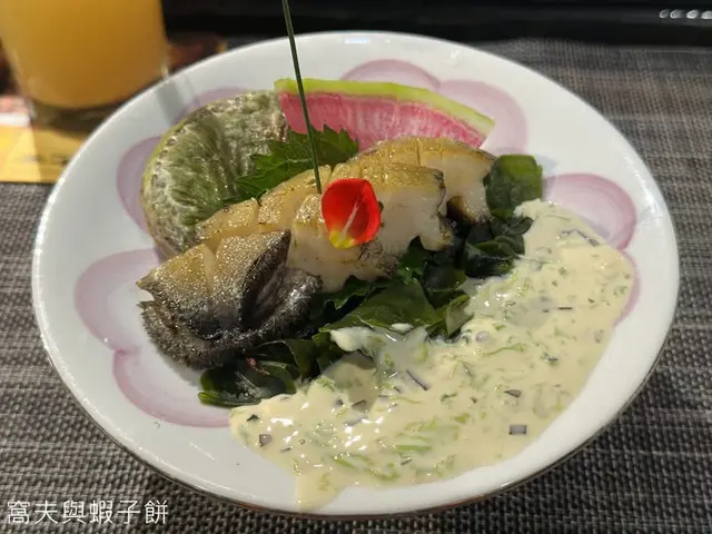 原隻鮮活南非鮑魚