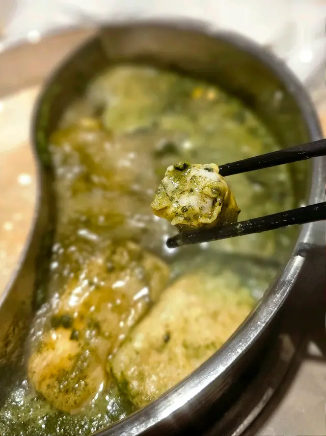 藥膳特製芫茜雞湯+芫茜燒賣