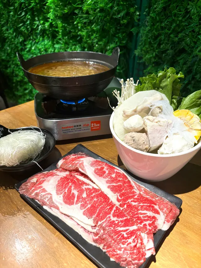 牛骨沙茶鍋