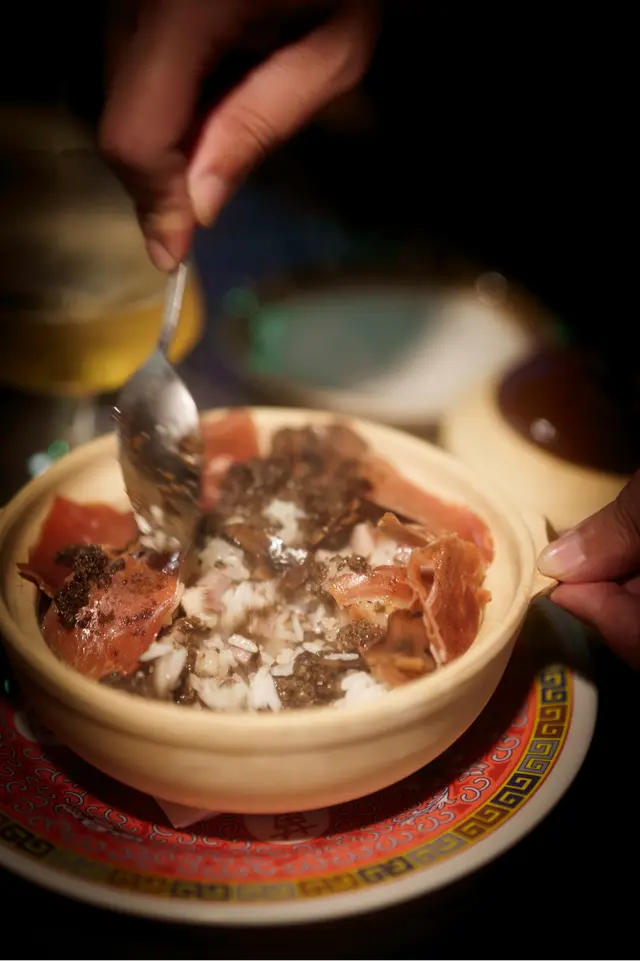 三重黑松露煲仔飯