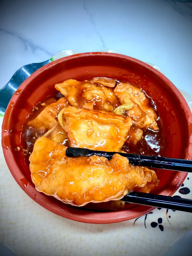 📌豆腐班腩飯