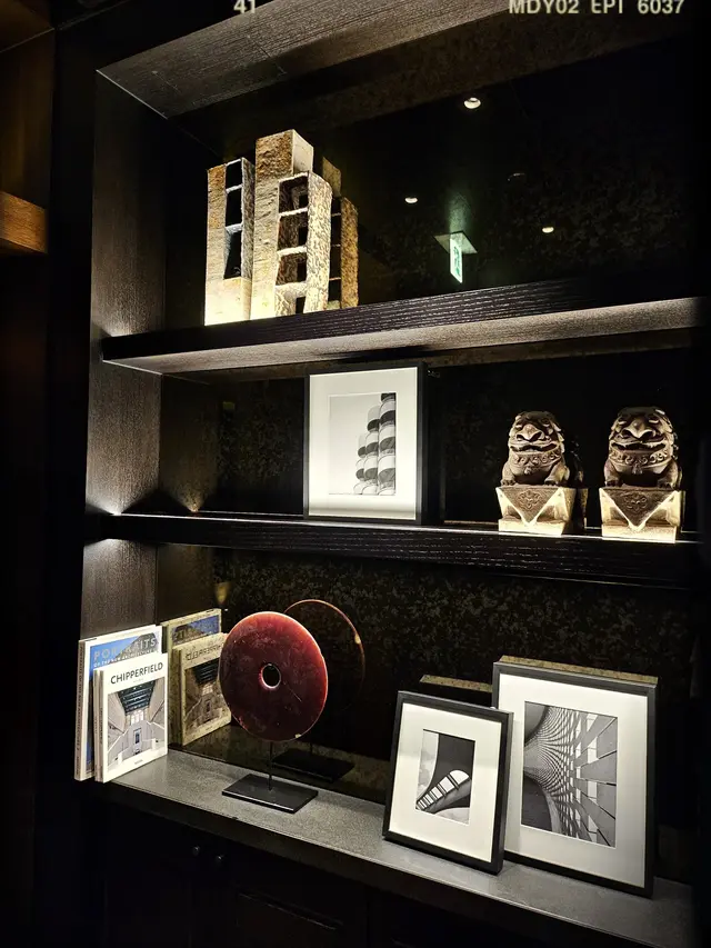 「創新世界」廂房