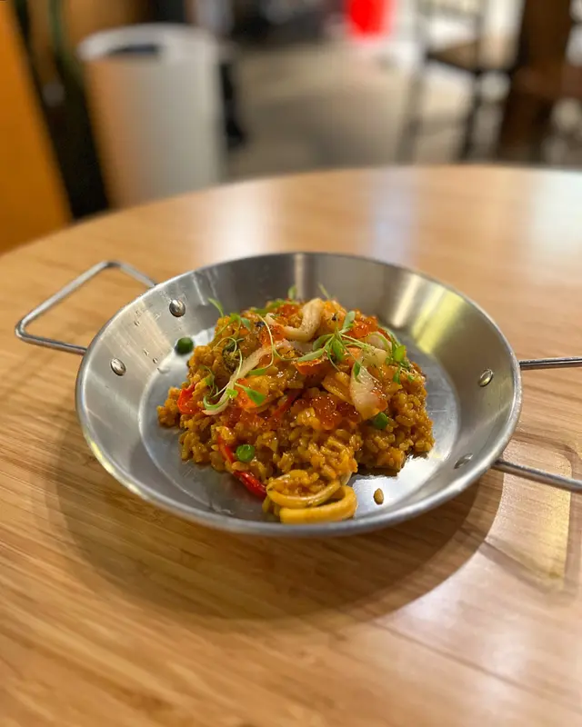 招牌西班牙海鮮炒飯