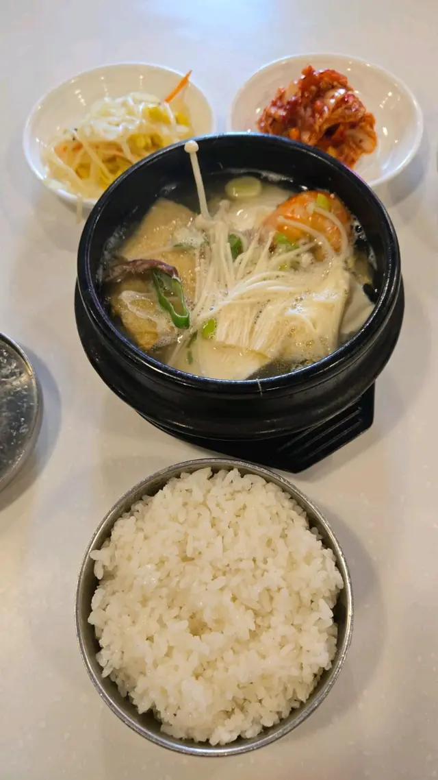 軟滑豆腐湯飯