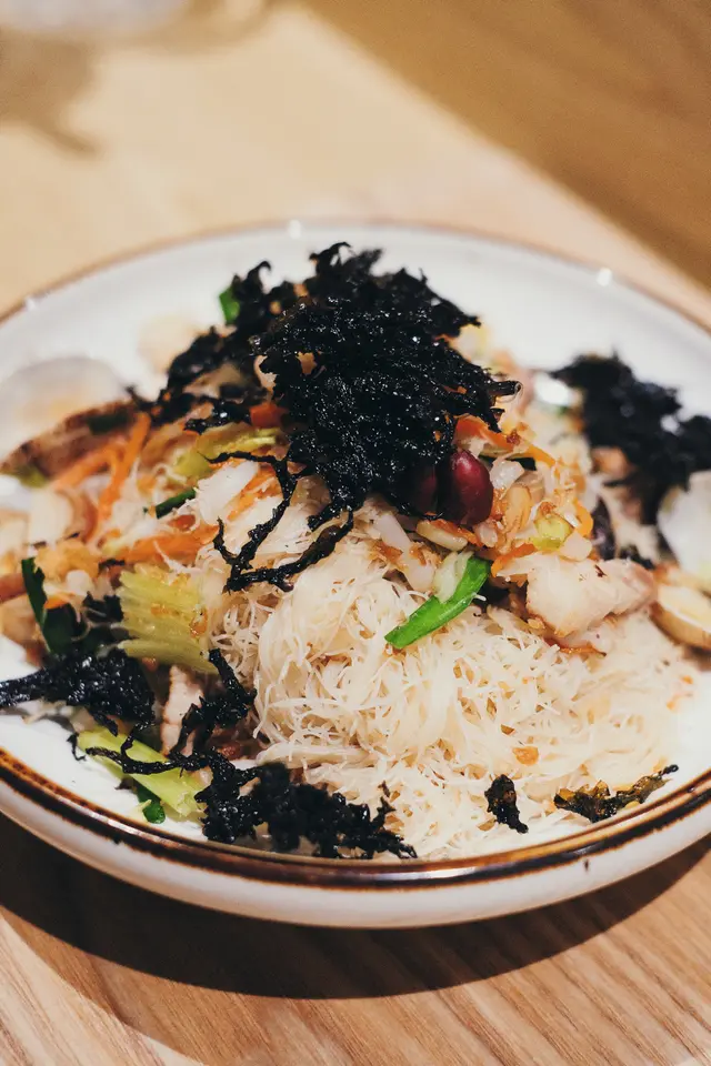 高麗菜燜炒米粉