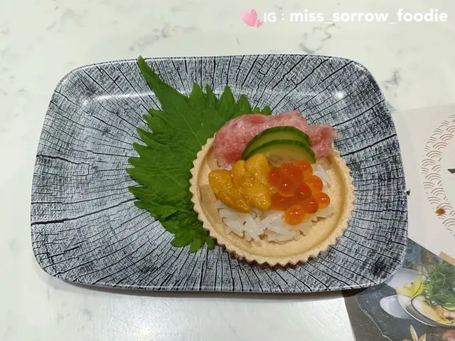 海膽魚籽拖羅蓉最中餅