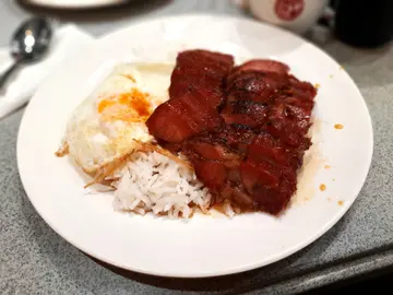 招牌叉烧煎蛋饭