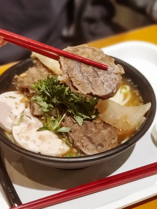 順化牛腱米線 