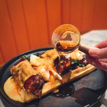 Pork Rib Benedict Waffle