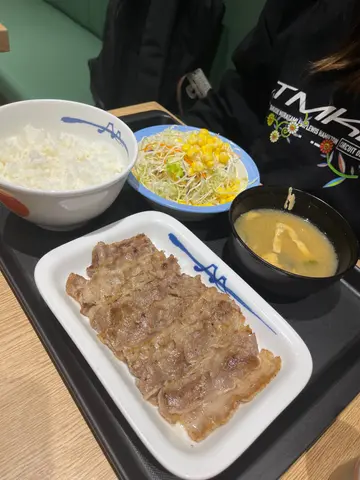 烧牛肉定食