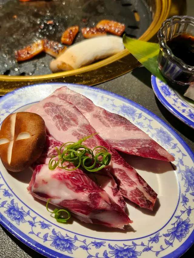 熟成西班牙黑毛豬梅頭肉