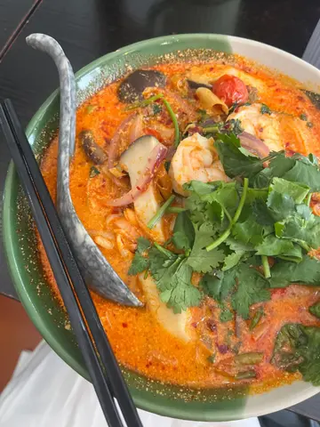 冬陰功湯河