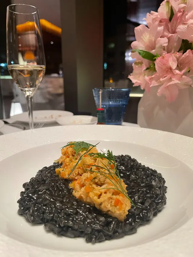 鮮蟹肉醬墨魚、墨魚汁意式燴飯 Cuttlefish, Squid Ink Risotto
