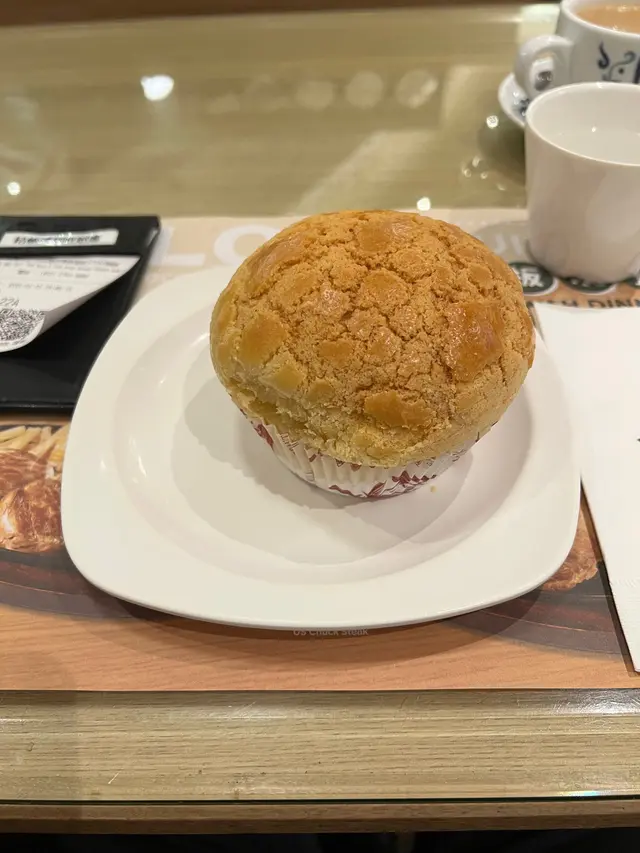 菠蘿包