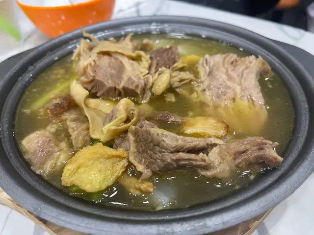 牛腩夠腍，好味