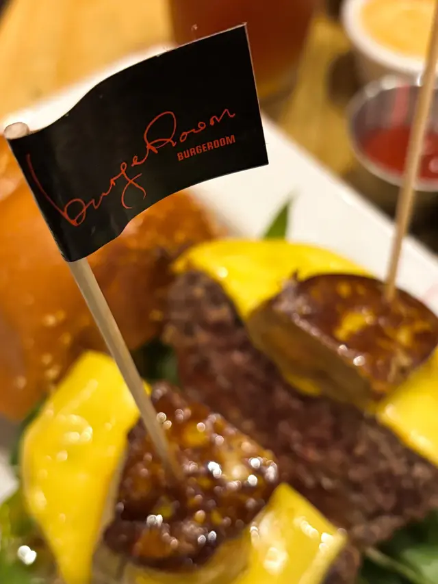 鵝肝牛肉漢堡