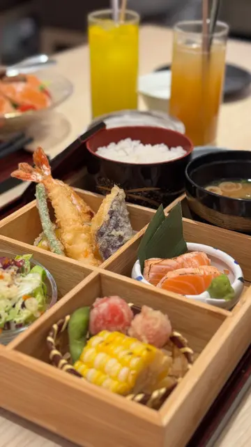 炙烧三文鱼・天妇罗御膳套餐