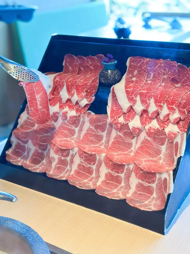 牛豚雙饗肉瀑布