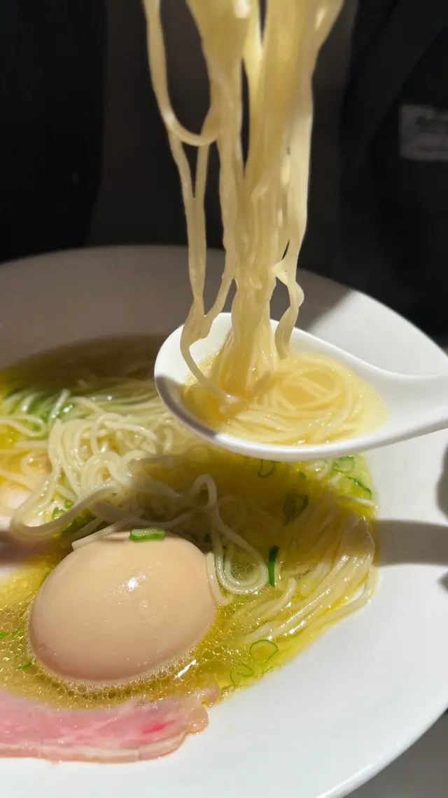 雞鹽味拉麵