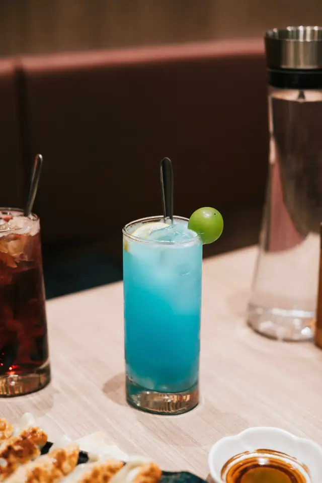 阿爾敏‧亞魯雷特藍海梳打