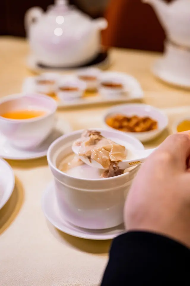 招牌杏汁燉白肺湯