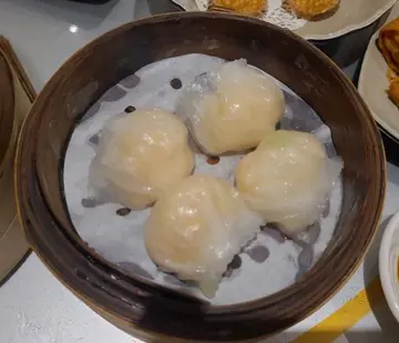 翡翠筍蝦餃皇