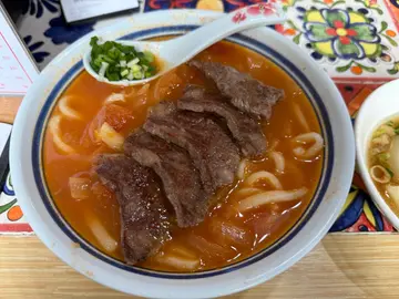 香煎牛小排鲜茄浓汤乌冬