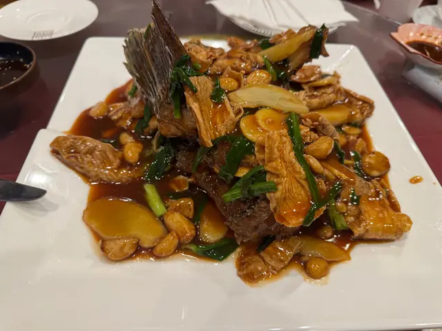 山扣龍躉大班翅