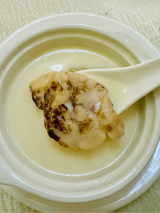 杏汁燉白肺湯