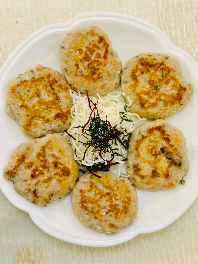 生煎鯪魚餅