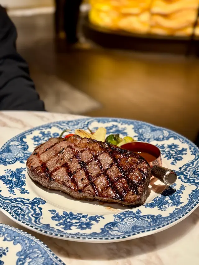 炭燒M5和牛西冷扒